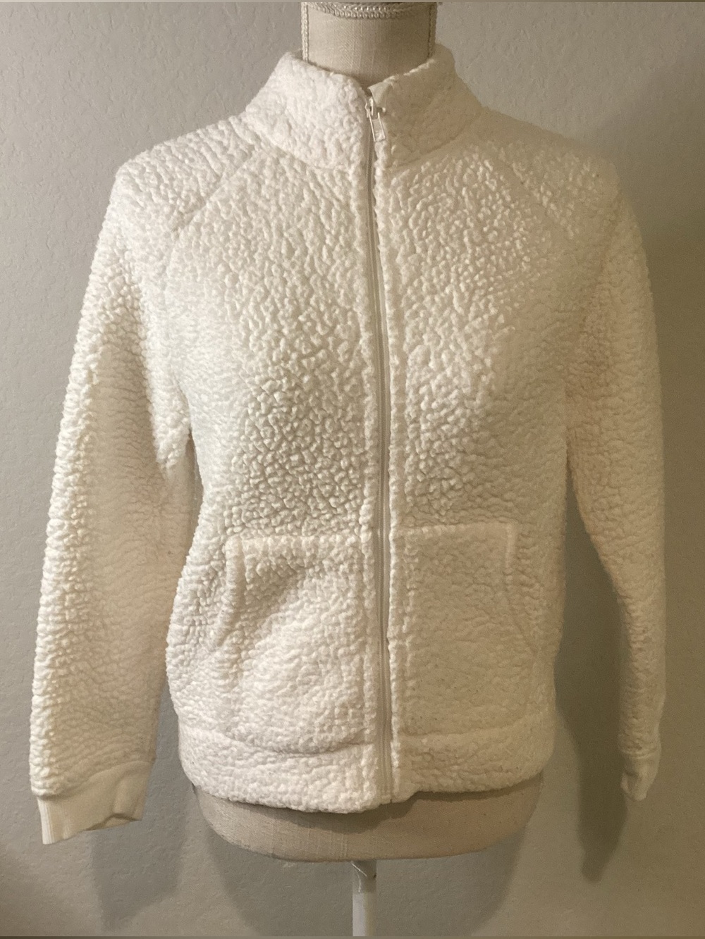 Old Navy Cream Sherpa Full-Zip Jacket